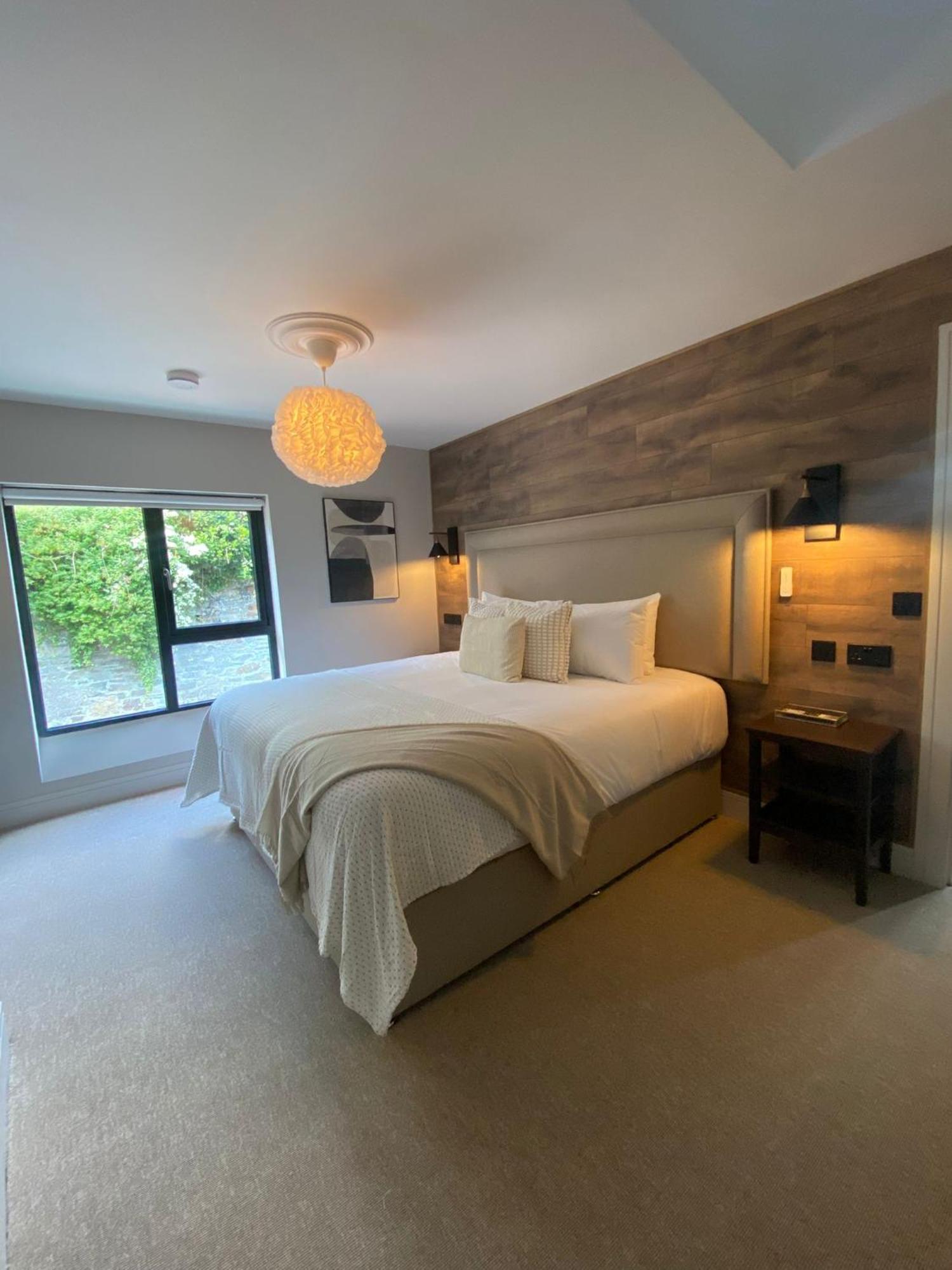 The Glen Quarter Guest house